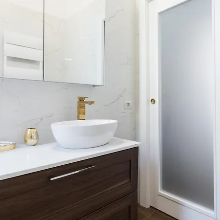 Italianway - Col Di Lana 3 * Milano